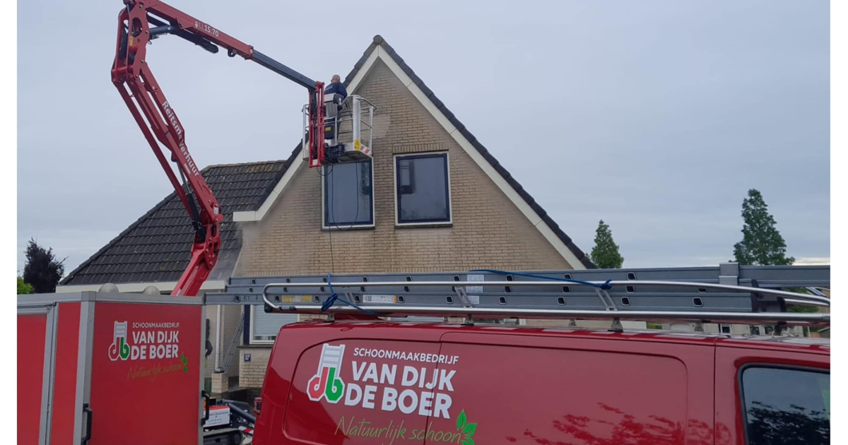 Succesvolle gevelreiniging door weer en wind